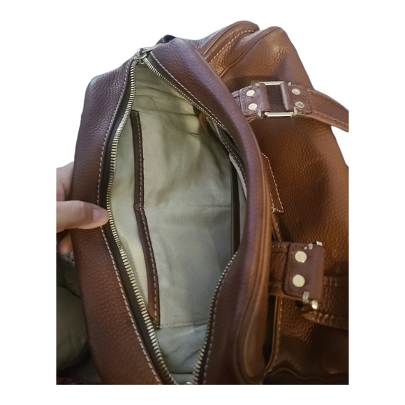 Michaels by Michael Kors purse, light tan leather, 17 inches wide, 8 inches deep - Picture 7 of 9